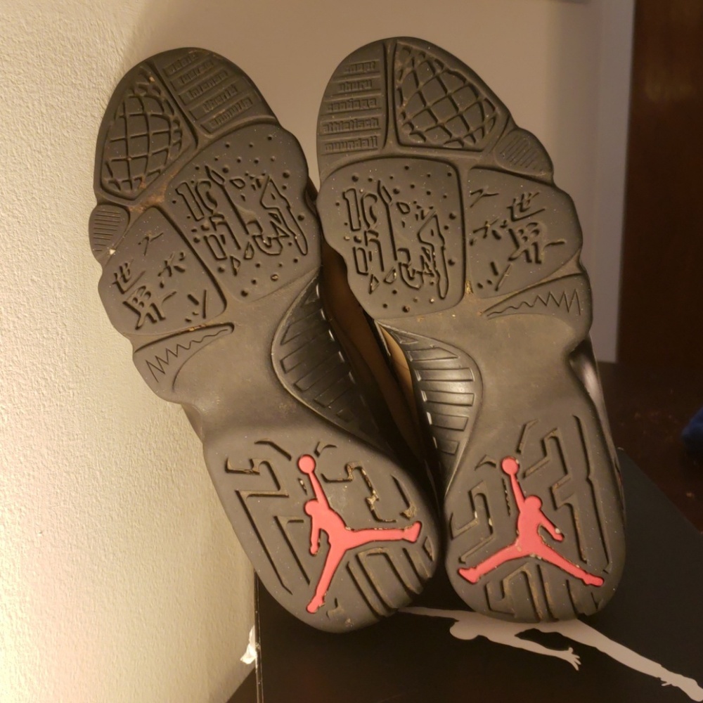 Air Jordan 9 Retro